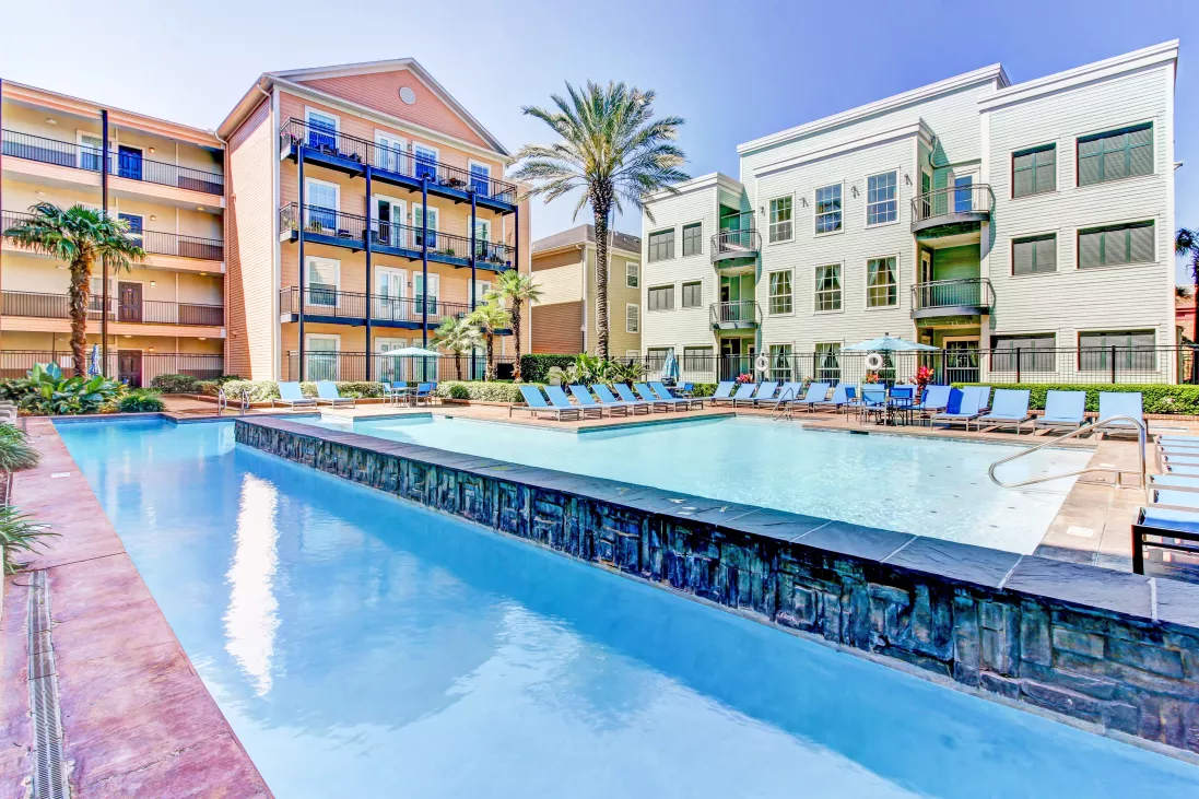 1, 2 & 3 Bedroom Apartments in New Orleans, LA | The Saulet